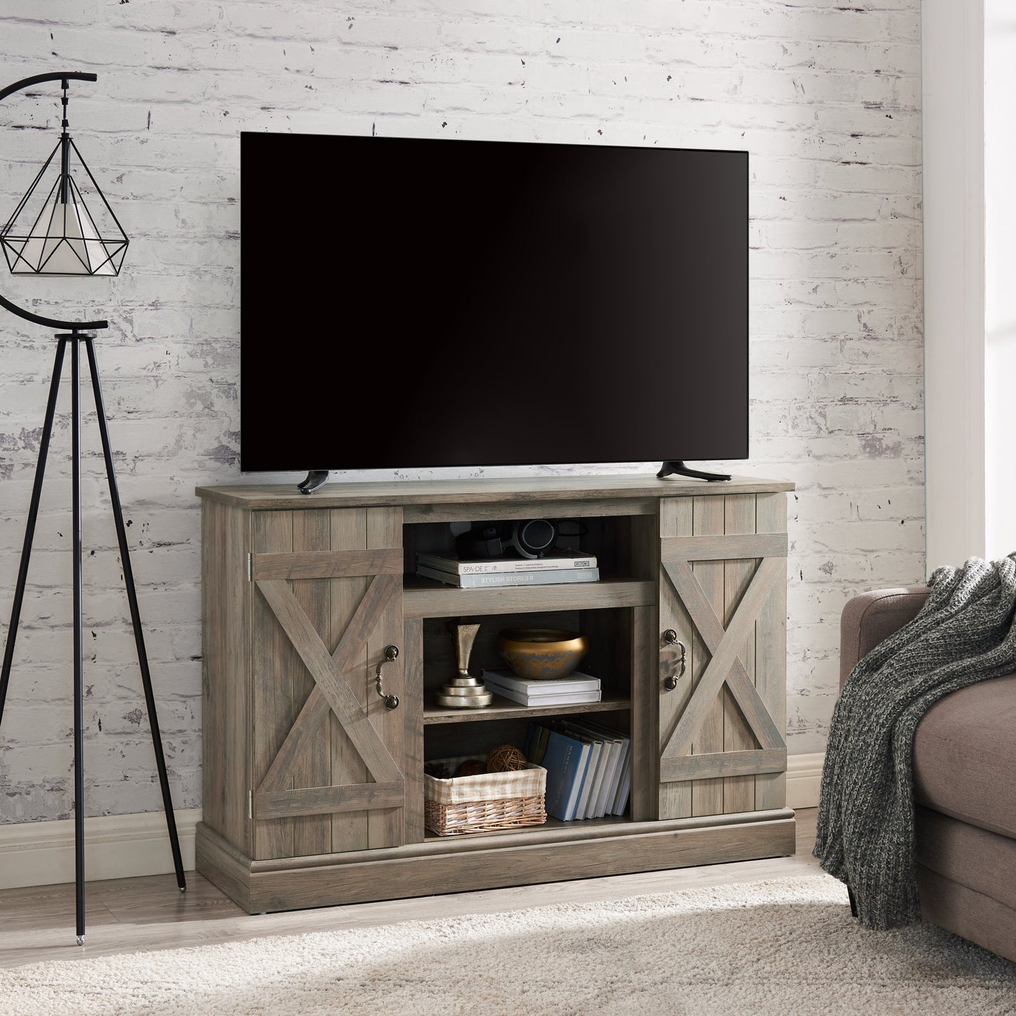 Farmhouse Classic Media TV Stand Antique Entertainment Console for TV up to 50' with Open and Closed Storage Space, Gray Wash, 47'W*15.5'D*30.75'H