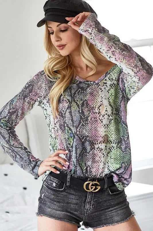 BiBi Snakeskin Print Low Gauge Hacci V Neck Top - Lee's Retail 